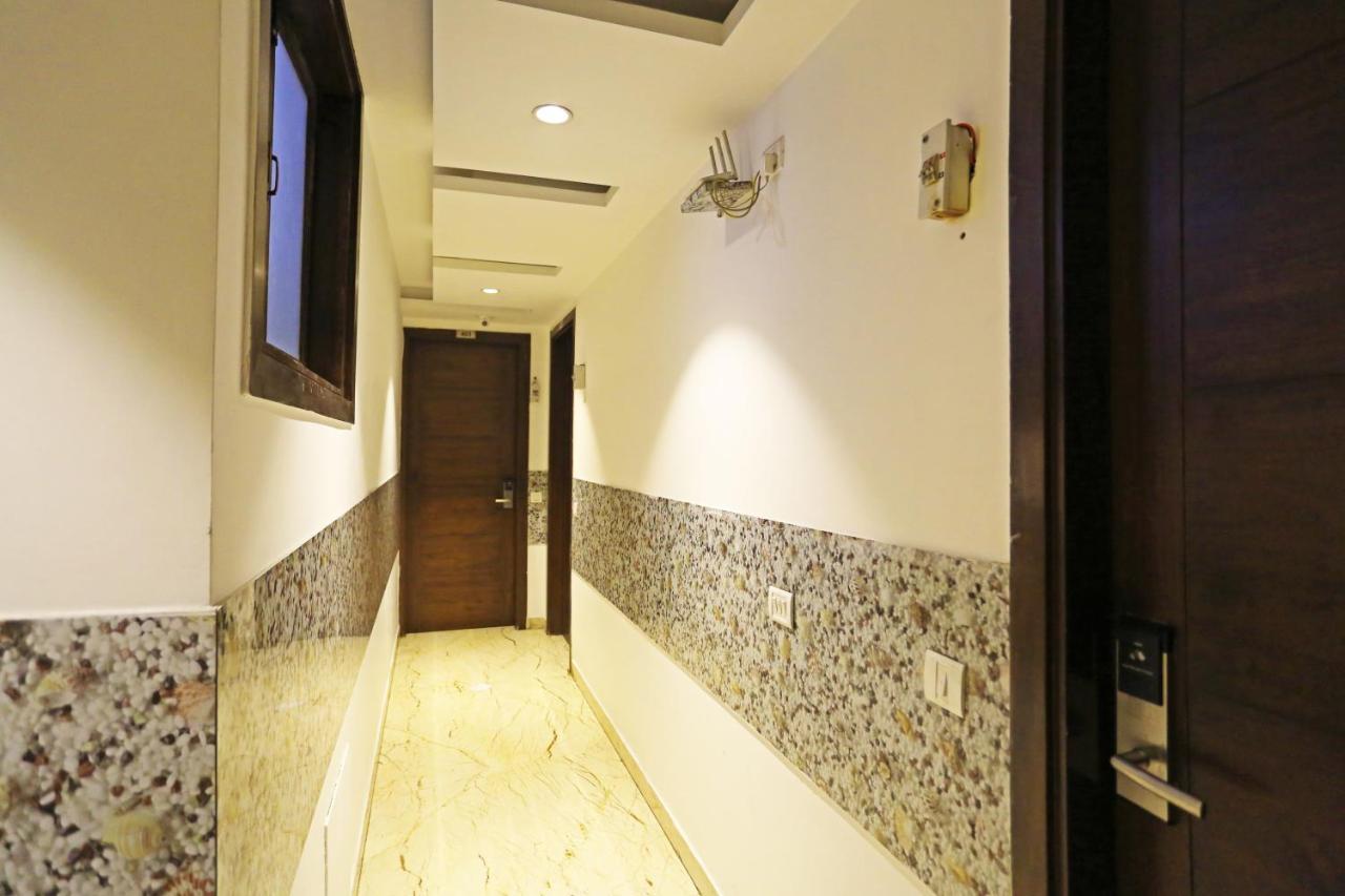 Hotel Sm Suits Near Delhi Airport-Unit By Grand Urban Luxury Nuova Delhi Esterno foto