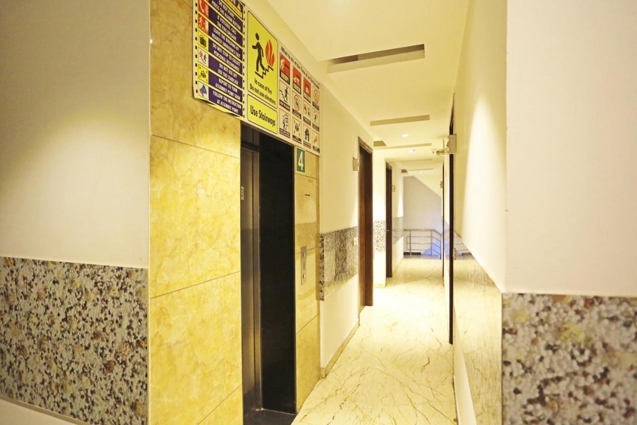 Hotel Sm Suits Near Delhi Airport-Unit By Grand Urban Luxury Nuova Delhi Esterno foto