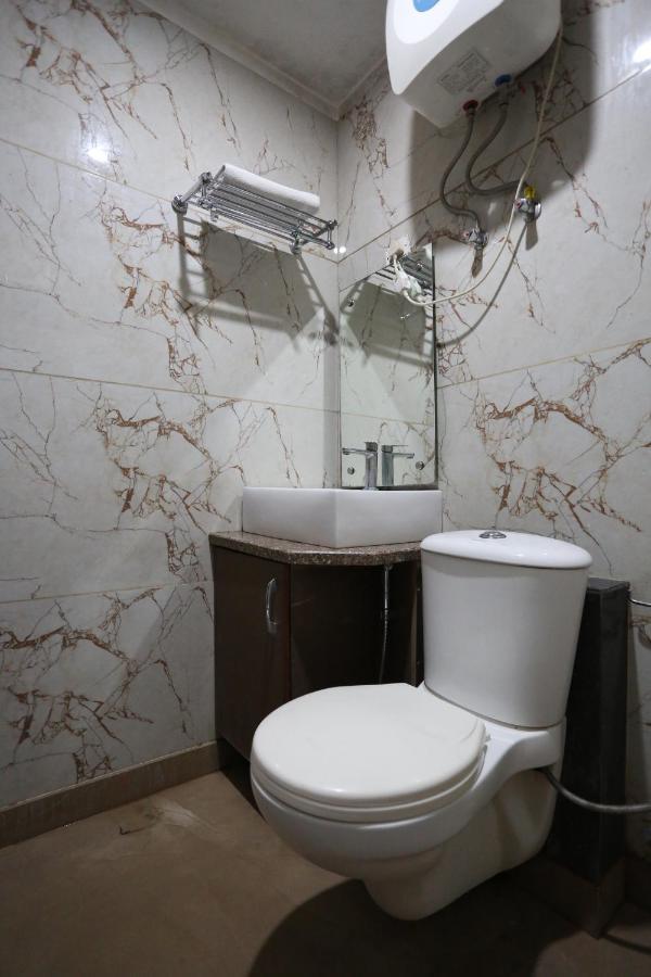 Hotel Sm Suits Near Delhi Airport-Unit By Grand Urban Luxury Nuova Delhi Esterno foto